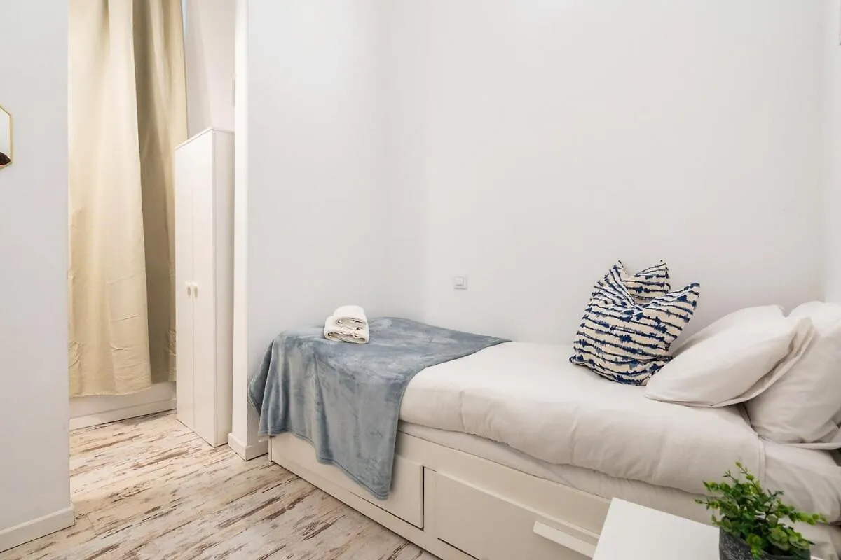 Lodging Apartments Pere IV Barcelona